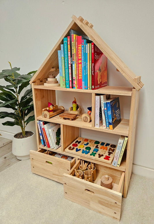 Wonder House Bookshlef